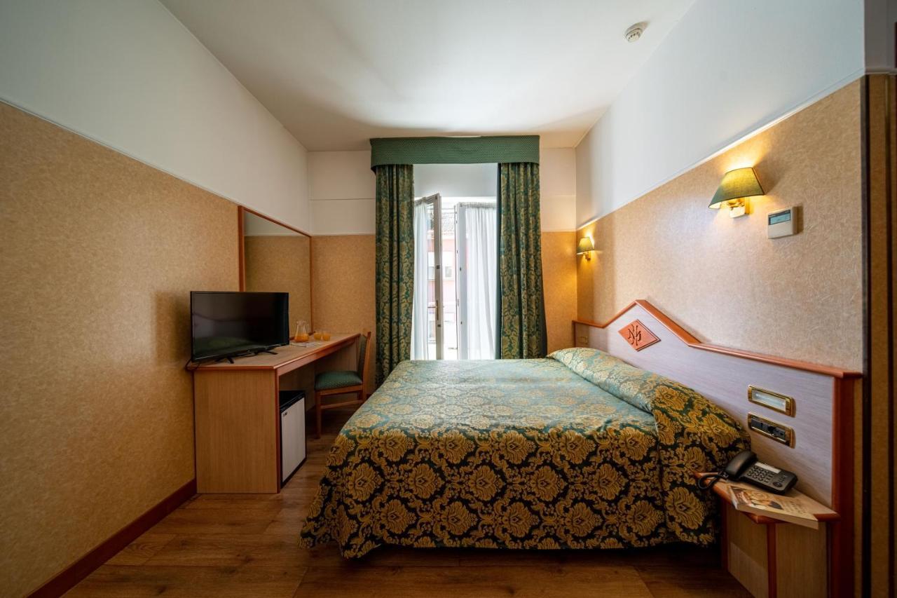 Hotel Mary