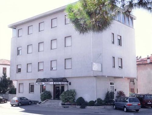 Hotel Mary Vicence
